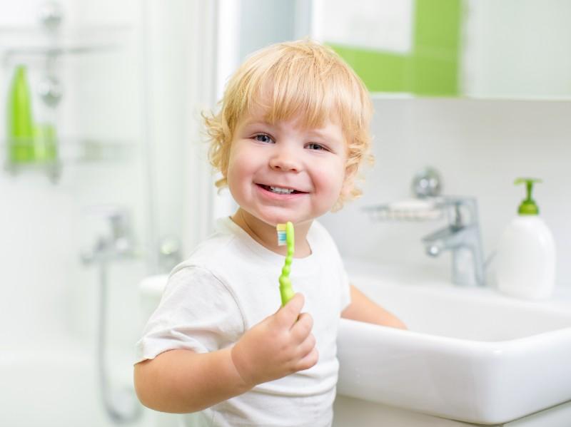 child brushing shutterstock 154013870 r